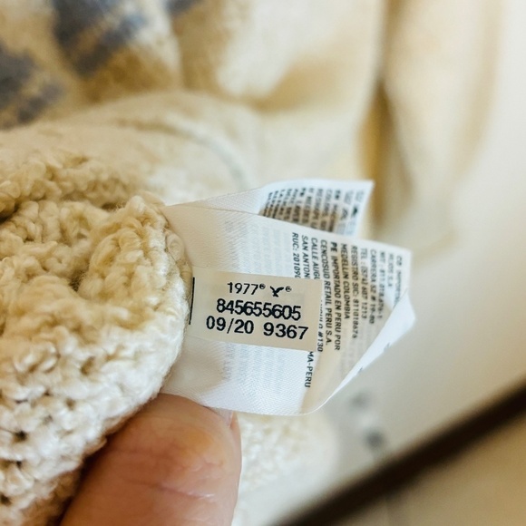 American Eagle Cream Fair Isle Cozy Soft Sweater Sz Medium - Picture 7 of 12